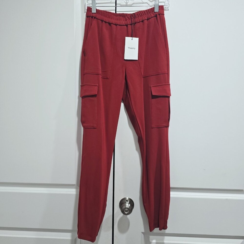 New THEORY - Size 00 Northsound Admiral Cargo Crepe Pants In Red Oak $325